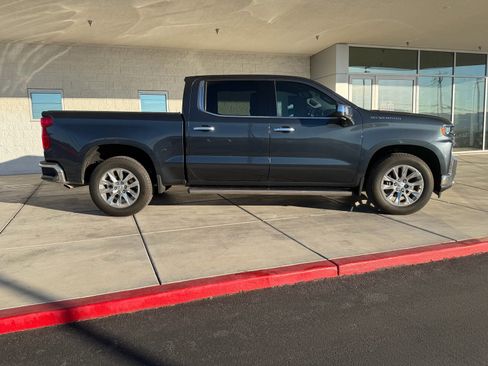 Used 2019 Chevrolet Silverado 1500 LTZ w/ LTZ Plus Package image 2