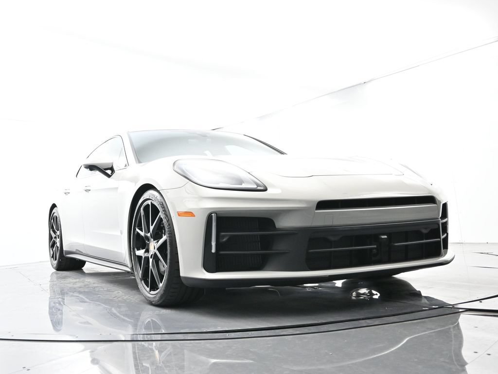 Certified 2025 Porsche Panamera RWD image 55