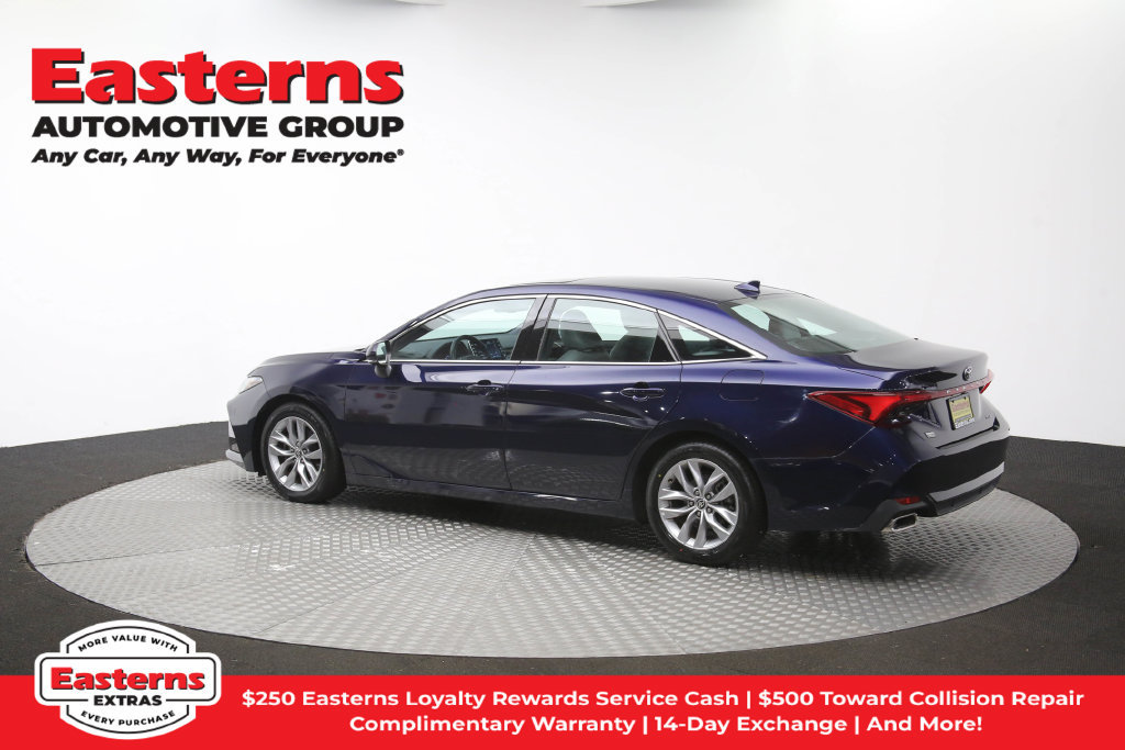 Used 2022 Toyota Avalon XLE w/ Moonroof Package FWD image 65