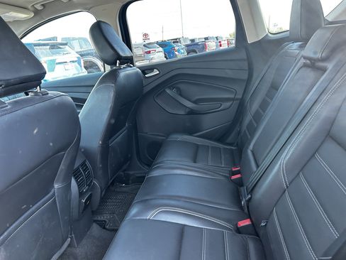Used 2018 Ford Escape Titanium AWD/4WD image 10