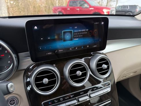 Certified 2021 Mercedes-Benz GLC 300 4MATIC image 16