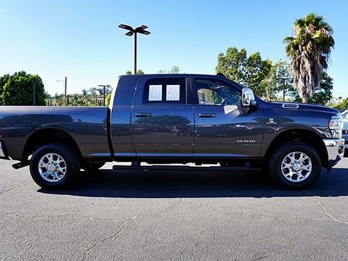 Used 2023 RAM 3500 Laramie AWD/4WD image 7
