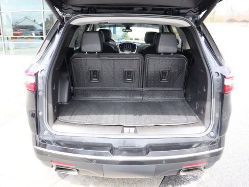 Used 2021 Chevrolet Traverse High Country w/ LPO, Floor Liner Package image 19