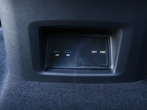 New 2026 Volkswagen Atlas Cross Sport SE AWD/4WD image 19