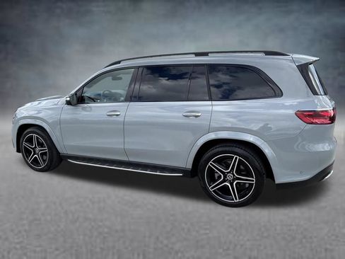 Used 2024 Mercedes-Benz GLS 450 4MATIC w/ AMG Line Exterior image 4