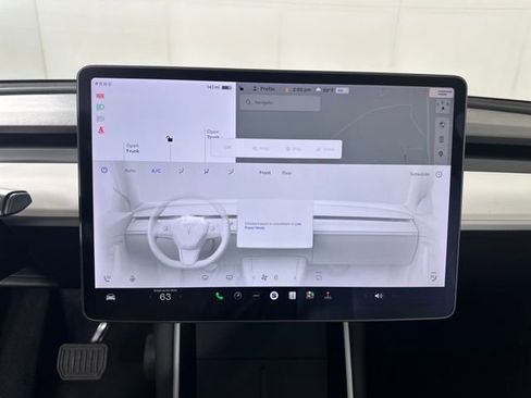 Used 2021 Tesla Model Y Standard Range image 20