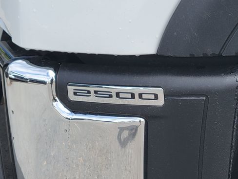 New 2026 GMC Sierra 2500 Pro AWD/4WD image 11
