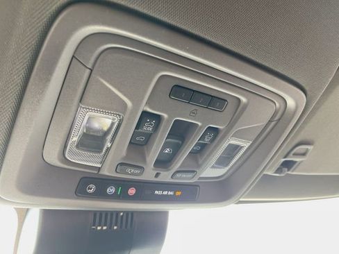 Used 2024 Chevrolet Silverado 2500 LT w/ Midnight Edition image 35