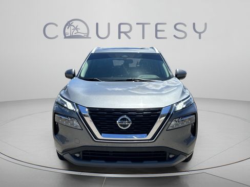 Certified 2021 Nissan Rogue SL FWD image 9
