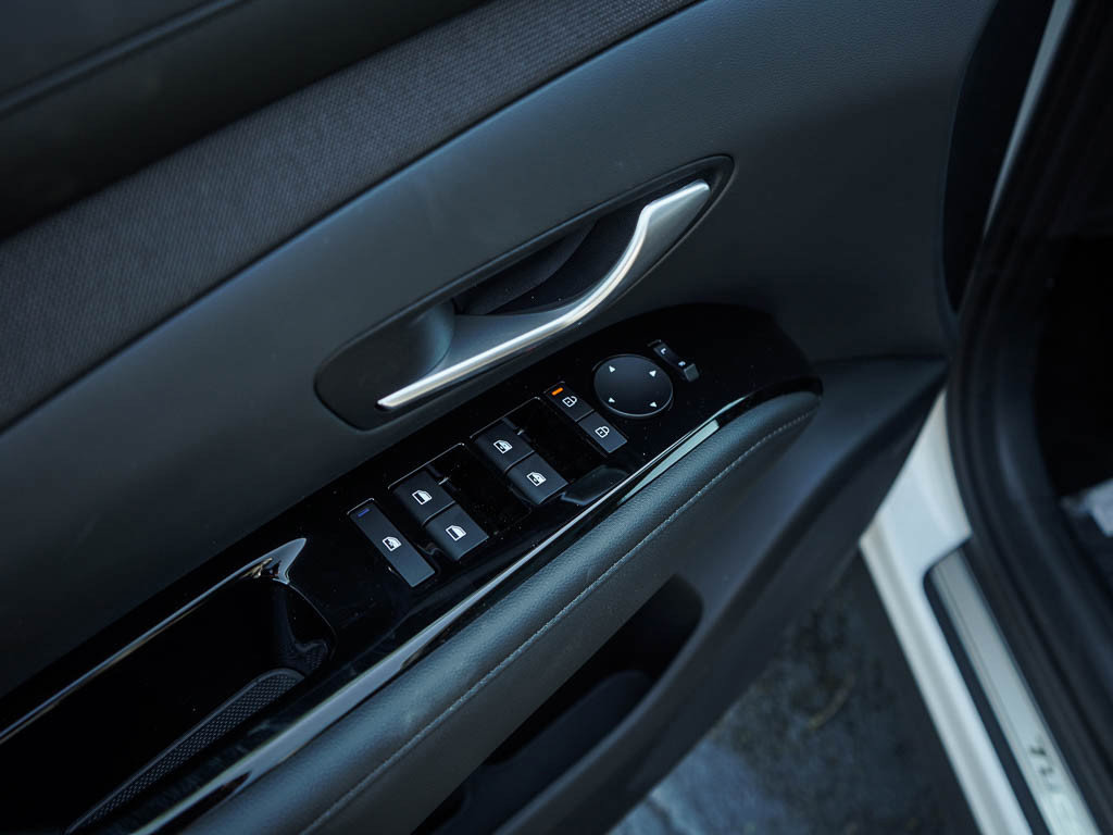 New 2026 Hyundai Tucson Limited AWD/4WD image 19