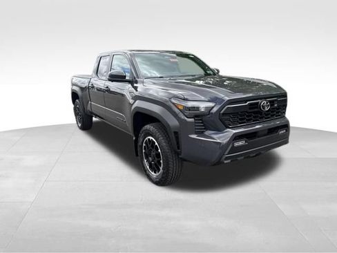 New 2026 Toyota Tacoma 4x4 Double Cab image 8