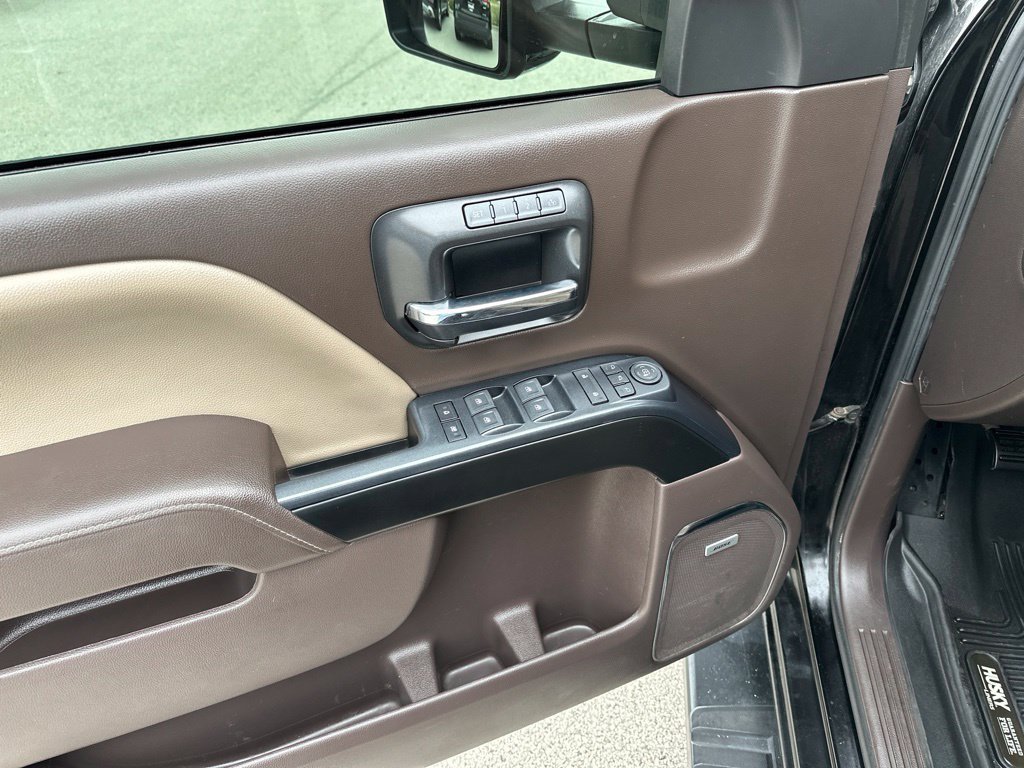 Used 2017 Chevrolet Silverado 1500 LTZ w/ Sport Package AWD/4WD image 19