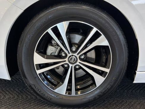 Certified 2023 Nissan Sentra SV image 13