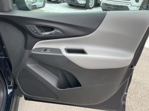 Used 2020 Chevrolet Equinox LT image 29