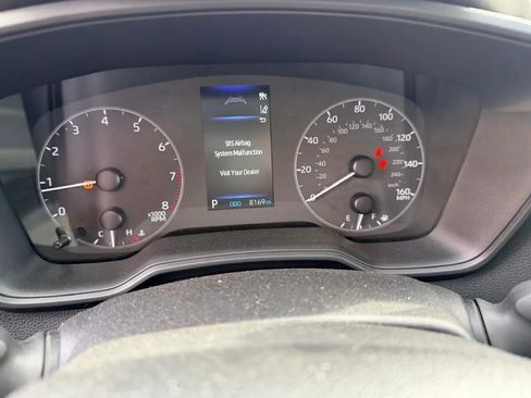 Used 2025 Toyota Corolla LE image 8