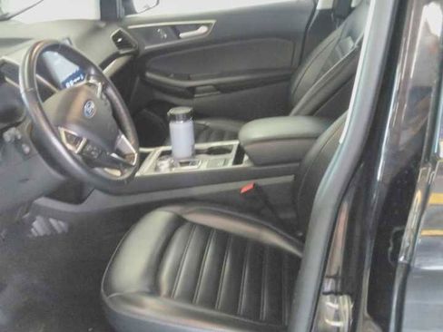 Used 2024 Ford Edge SEL AWD/4WD image 5