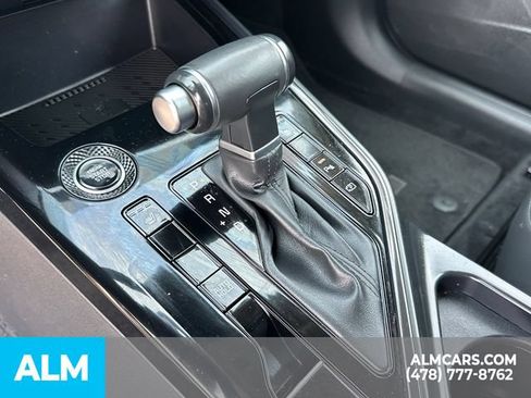 Used 2023 Kia Niro EX Touring FWD image 36
