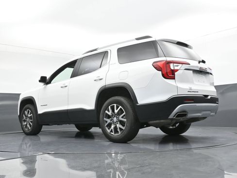 Used 2023 GMC Acadia SLE w/ Driver Convenience Package image 24