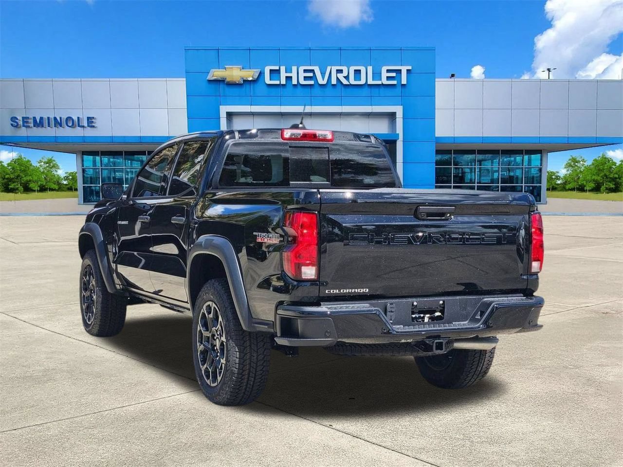 New 2026 Chevrolet Colorado Trail Boss AWD/4WD image 3