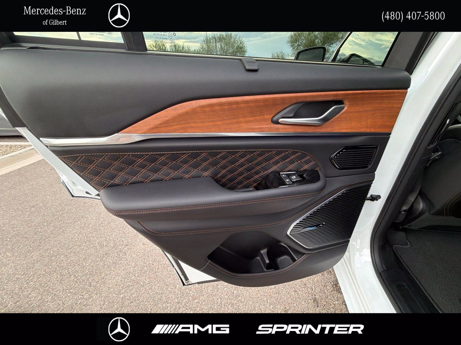 Used 2023 Jeep Grand Cherokee Summit AWD/4WD image 24