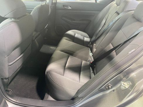Used 2020 Nissan Altima 2.5 S FWD image 14