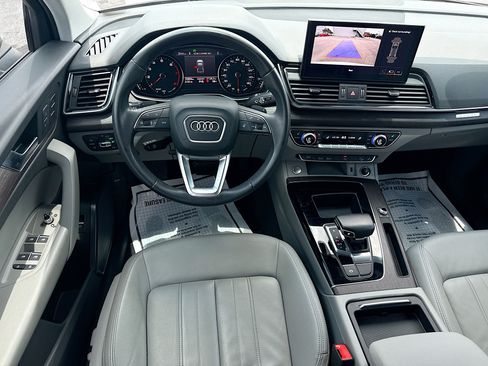 Used 2022 Audi Q5 2.0T Premium w/ Convenience Package AWD/4WD image 15