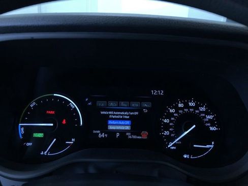 Certified 2025 Toyota Sienna LE image 30