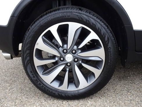 Used 2022 Buick Encore Preferred w/ Safety Package image 26