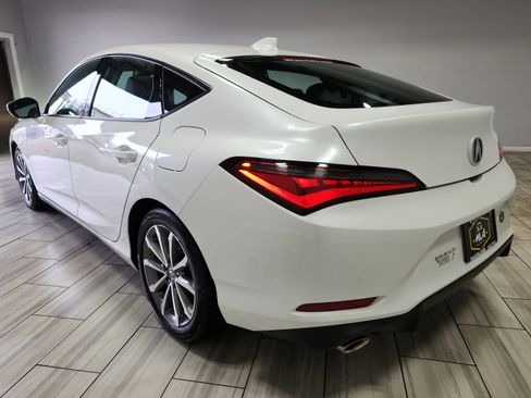Used 2023 Acura Integra image 3