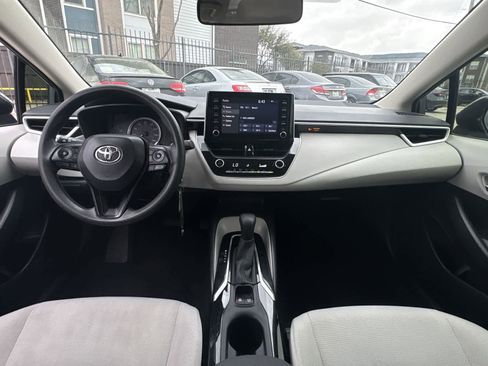 Used 2020 Toyota Corolla LE image 20