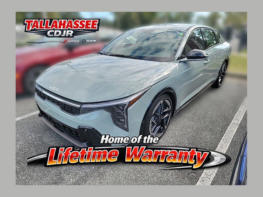 Used 2025 Kia K4 EX FWD image 1