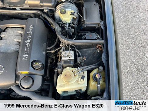 Used 1999 Mercedes-Benz E 320 Wagon image 28
