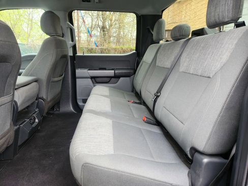 Used 2021 Ford F150 XLT w/ Trailer Tow Package image 13