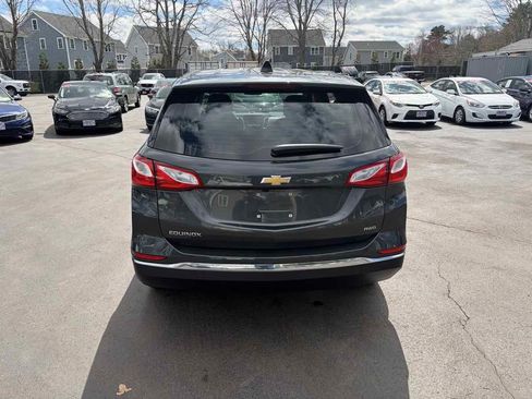 Used 2018 Chevrolet Equinox LS image 4