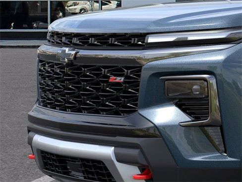 New 2026 Chevrolet Traverse Z71 image 13