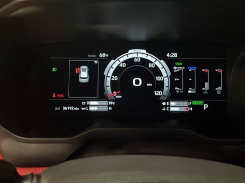 Used 2025 Toyota Sequoia TRD Pro AWD/4WD image 15