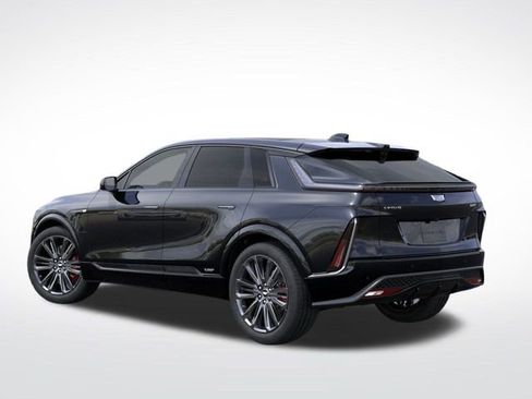 New 2026 Cadillac Lyriq V w/ Exterior Carbon Fiber Package image 5