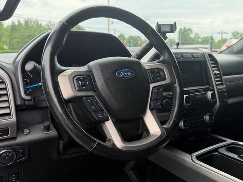 Used 2018 Ford F250 Platinum w/ Platinum Ultimate Package AWD/4WD image 14