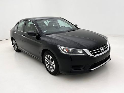 Used 2015 Honda Accord LX image 2