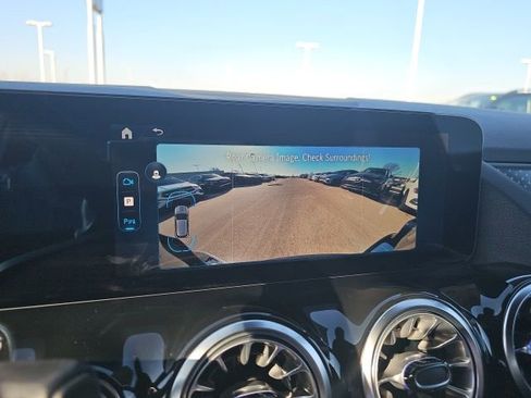 New 2026 Mercedes-Benz GLA 250 GLA 250 image 32