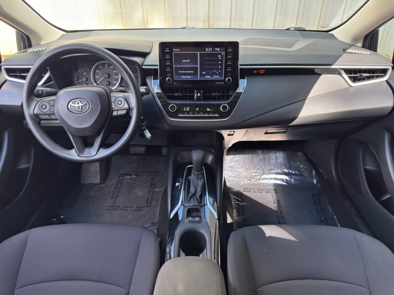Used 2021 Toyota Corolla LE FWD image 11