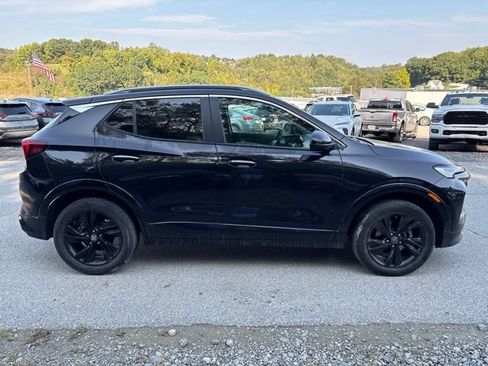 Used 2024 Buick Encore GX Sport Touring AWD/4WD image 6