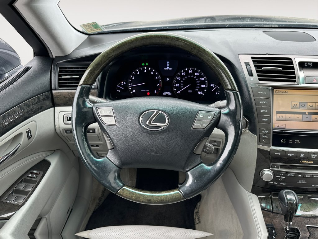 Used 2012 Lexus LS 460 AWD w/ Luxury Value Edition image 12
