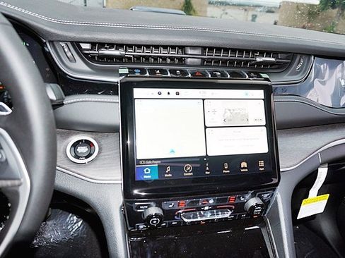 New 2023 Jeep Grand Cherokee 4xe image 32