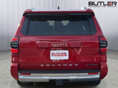 New 2026 Toyota 4Runner Limited AWD/4WD image 5