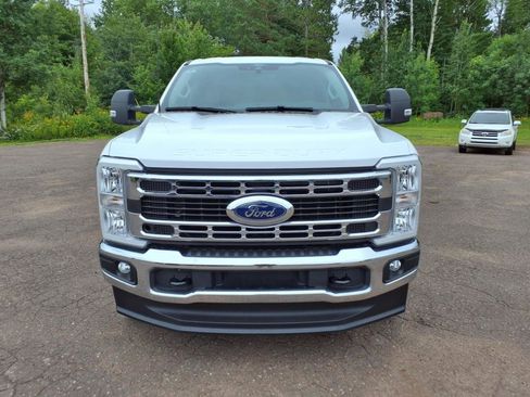Used 2025 Ford F350 XLT image 9