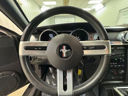 Used 2007 Ford Mustang GT Premium image 28