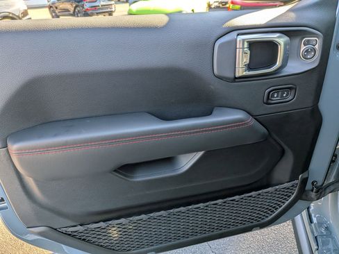 New 2026 Jeep Wrangler Unlimited Rubicon image 11