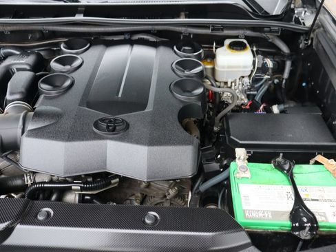 Used 2016 Toyota 4Runner Limited AWD/4WD image 41