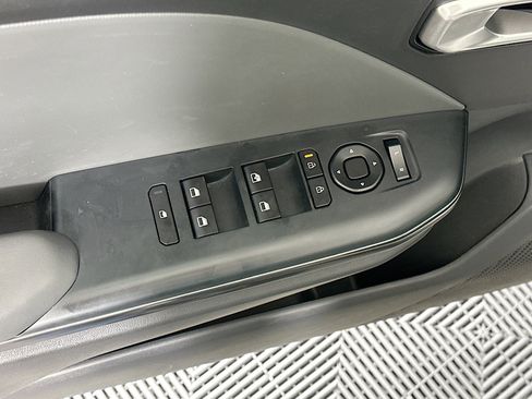 Used 2025 Kia K4 FWD image 15